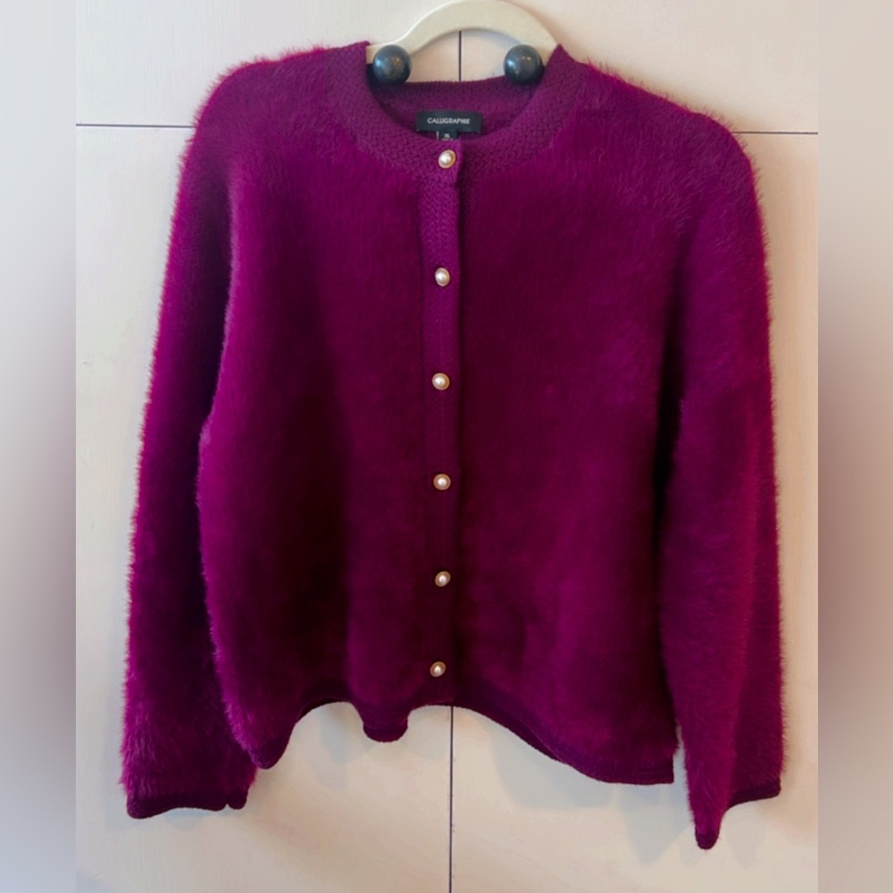 Nwot calligraphie cardigan